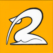 Acrylique sur toile, 20x20x2 cm, 2022 Peinture contemporaine d'une silhouette blanche avec un contour noir s'étirant sur un fond jaune orangé.